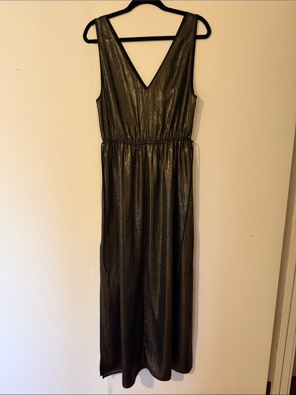 Leith Metallic Black V-Neck Sleeveless Maxi Dress